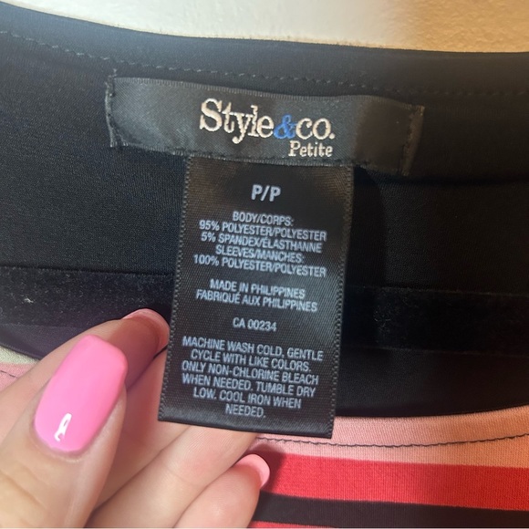 STYLE&co. Petite, size P/P, animal print/ floral dress, long sleeve - Picture 3 of 6